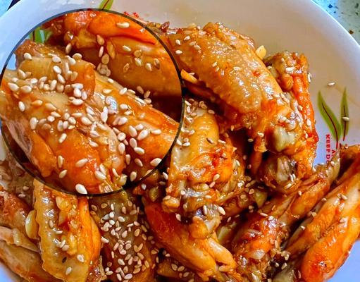 美味家常菜之香槽鸡翅（家庭必备的下饭好菜，让你吃了还想吃）-第3张图片-美味行家