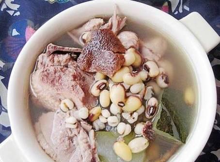 猪骨冬瓜汤的营养与制作方法（健康又美味的饮食选择）-第3张图片-美味行家
