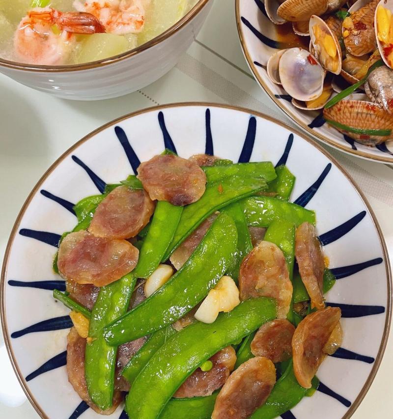健康美味青瓜瘦肉粥的制作方法（养生美容必备青瓜瘦肉粥的美味口感与简单制作）-第1张图片-美味行家