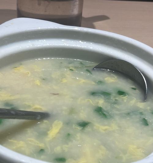 享受随心疙瘩汤的美味滋味（学习制作随心疙瘩汤，犒劳自己和家人的味蕾）-第1张图片-美味行家