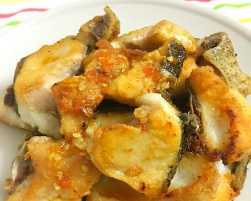 香煎鱼块的做法（一步步教你做出美味香煎鱼块）-第3张图片-美味行家
