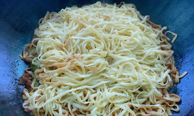 家常美食，素扁豆焖面！（简单易学，健康营养！）-第2张图片-美味行家
