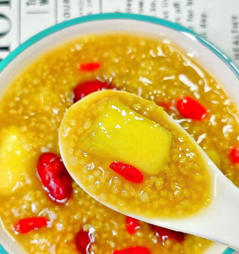 打造一份健康早餐，喝一碗暖暖的小米红枣苹果粥（打造一份健康早餐，喝一碗暖暖的小米红枣苹果粥）-第2张图片-美味行家