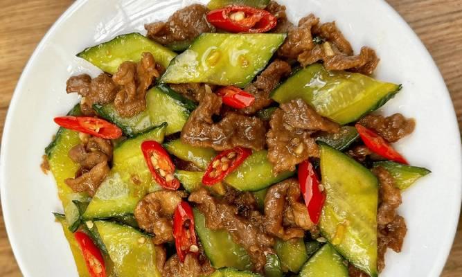 DIY拌风干黄瓜片（美味又健康的自制小零食）-第1张图片-美味行家