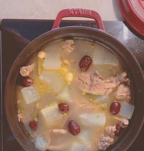 烤鸭肉烧冬瓜，美味佳肴！（用最优秀的鸭肉和冬瓜搭配，味道香浓。）-第3张图片-美味行家