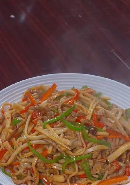 鱼香杏鲍菇丁的做法（一道美味又健康的素食佳肴）-第3张图片-美味行家