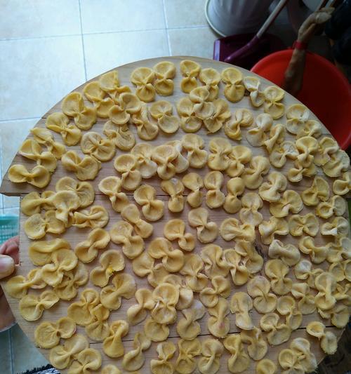 意大利蝴蝶面的制作方法（让你品尝道地意式美食的秘诀）-第3张图片-美味行家