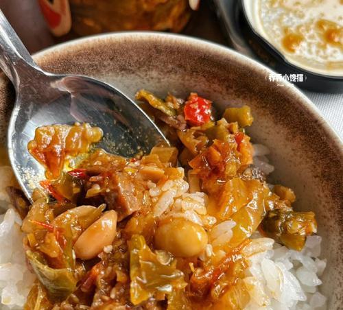 香菇竹笋瘦肉粥，营养美味又健康（一碗美味又健康的营养早餐）-第3张图片-美味行家
