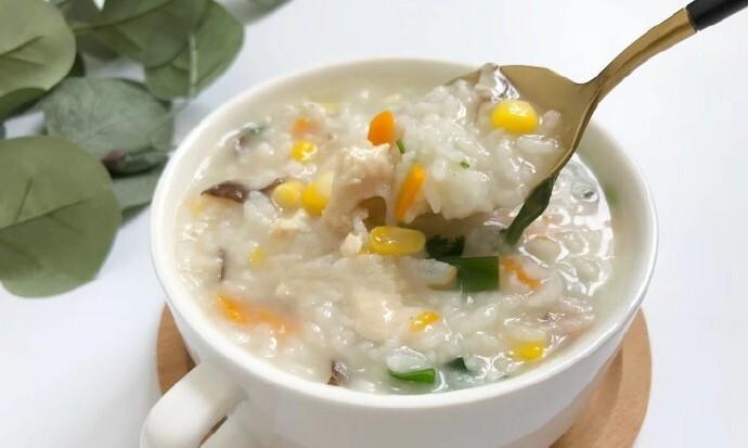香菇玉米红萝卜粥的做法（健康美味营养丰富的家常粥）-第3张图片-美味行家