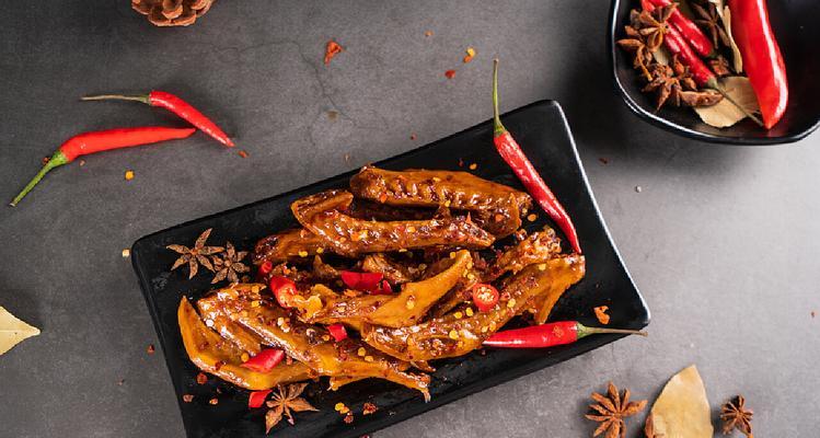 香卤鸭掌的制作方法（酥脆可口的美味佳肴）-第3张图片-美味行家