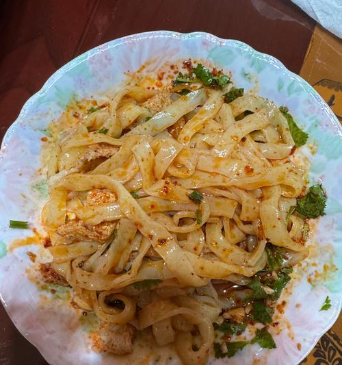 美味可口的水洗凉皮制作方法（传统的手工制作技巧）-第1张图片-美味行家