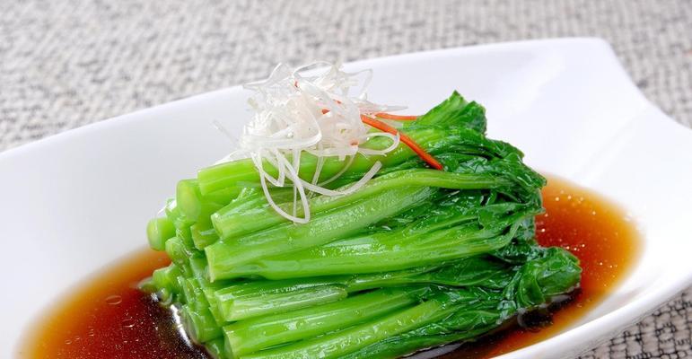 美味营养蒜蓉菜芯的做法（健康美食不可错过，以蒜蓉为主角的菜芯做法）-第1张图片-美味行家