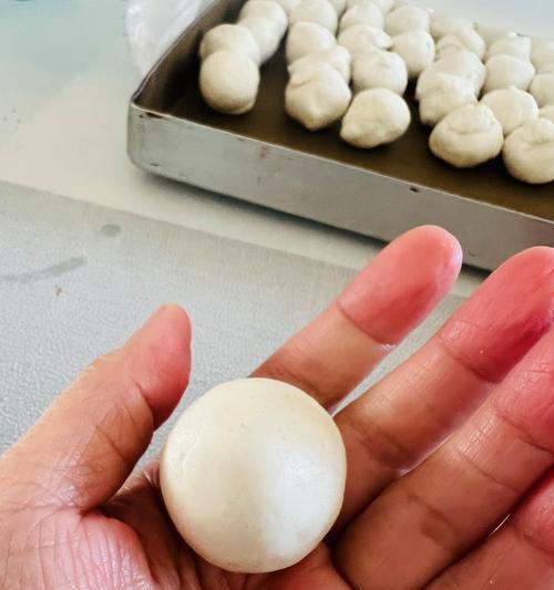 迎春汤圆的制作方法（传统美食，热情迎接新春）-第1张图片-美味行家
