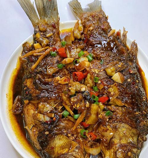 “美味以塔香红烧鱼的制作方法”（以塔香红烧鱼的秘诀和口感）-第3张图片-美味行家