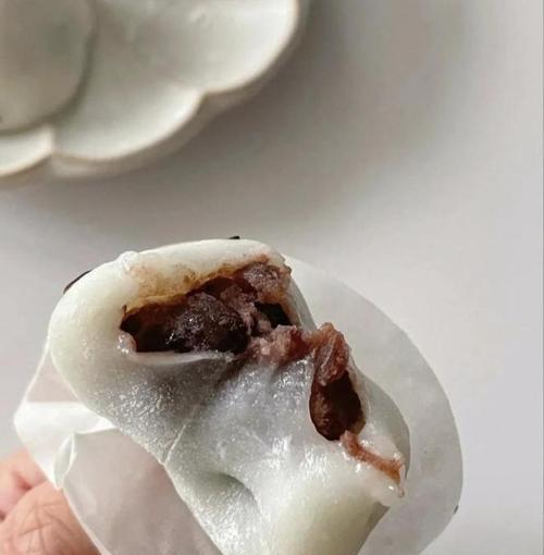 教你如何制作美味的炒豆沙（掌握炒豆沙的技巧，做出颜值高味道好的甜点）-第3张图片-美味行家