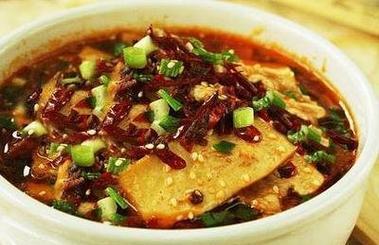 五香卤蛋兰花干的做法（美味可口的家常下饭菜）-第1张图片-美味行家
