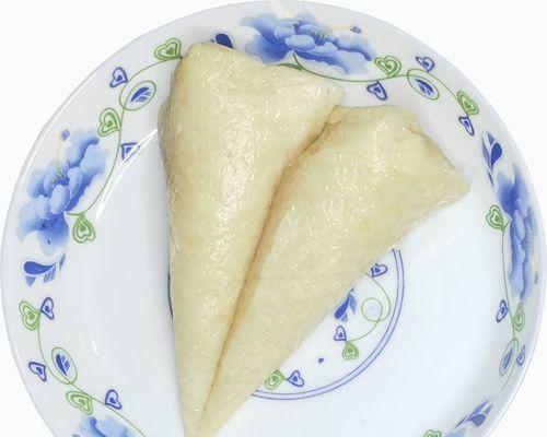 尝鲜八宝米三角粽，独享传统滋味（手工制作家庭美食，传承古老文化）-第1张图片-美味行家