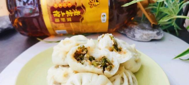 猪肉豇豆包子的制作方法（营养美味，家庭制作无压力！）-第2张图片-美味行家