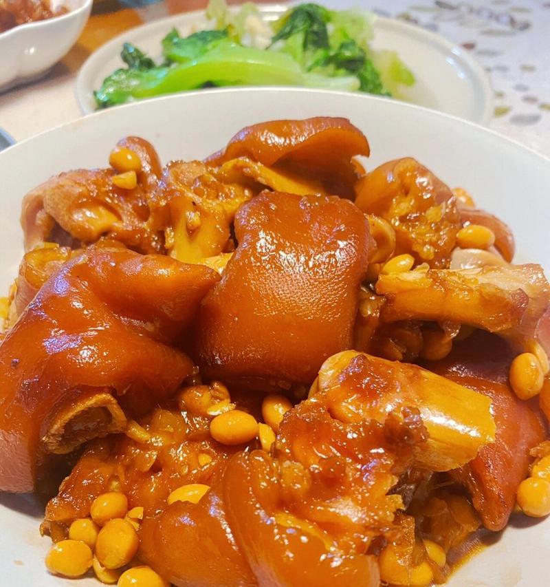 美味可口的云豆烧猪蹄（传统美食，营养丰富，独具特色）-第3张图片-美味行家