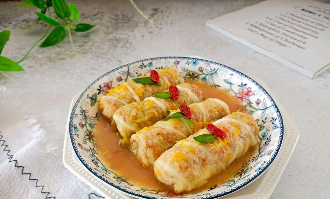 鲜香蒸白菜肉卷（做法详解，健康美味）-第2张图片-美味行家