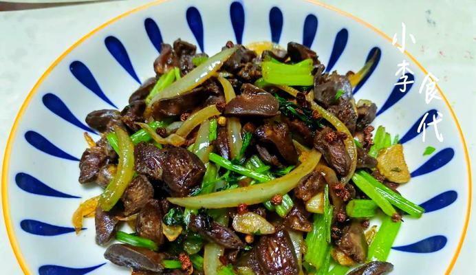 鲜香圆椒爆炒鸡心（口感鲜美，营养丰富，下饭佳品）-第3张图片-美味行家
