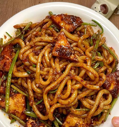 三丝鸡蛋炒米粉，美味又简单（手把手教你制作，轻松搞定家常美食）-第2张图片-美味行家