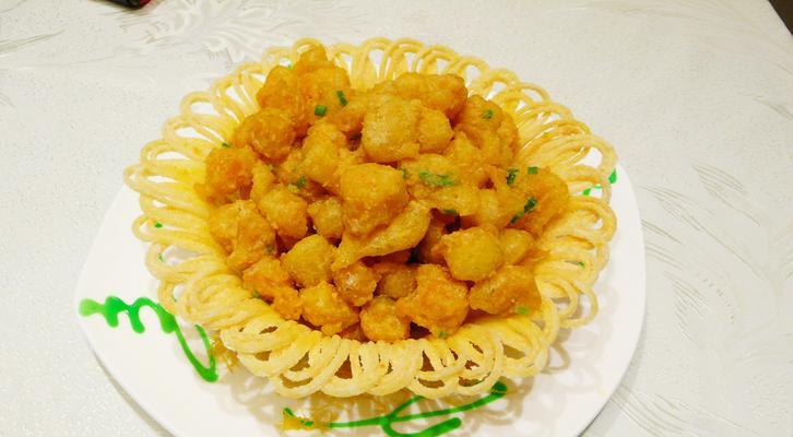熬金瓜，品尝张家口特色菜（探秘土豆熬金瓜的制作方法，让你在家也能享受原汁原味的美味佳肴）-第2张图片-美味行家