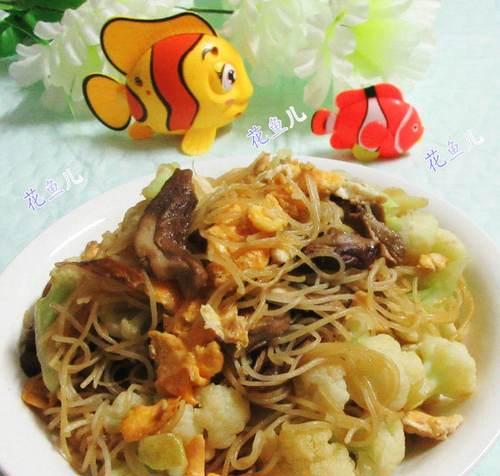 如何制作美味的炒米面（以新鲜食材，做出口感鲜美的佳肴）-第2张图片-美味行家