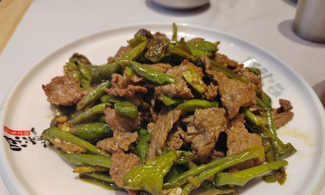 学会正宗韩式炒牛肉的秘诀（口感鲜美、营养丰富的韩式炒牛肉）-第2张图片-美味行家