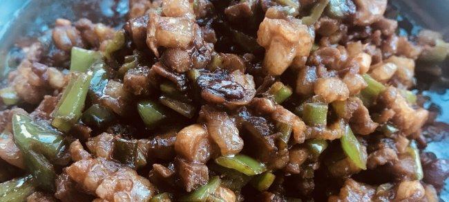美味可口的香菇炸肉酱（家常料理，健康美味）-第3张图片-美味行家