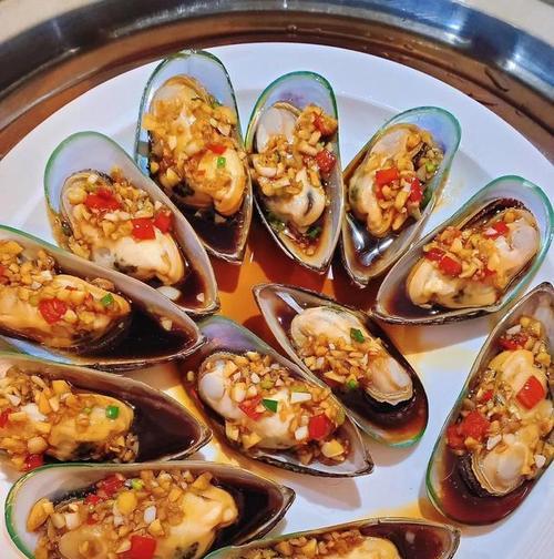 香炸海虹——一道令人垂涎的美味佳肴（以香味为主调，海虹的精华在于炸制）-第1张图片-美味行家