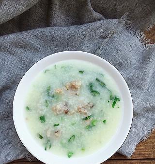 菜心粥，营养美味的健康早餐（菜心粥制作，秘诀在于原料和烹饪方法）-第2张图片-美味行家