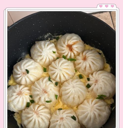 妙手制作猪肉馅生煎包（口感鲜美、外脆内嫩的家常早餐）-第1张图片-美味行家