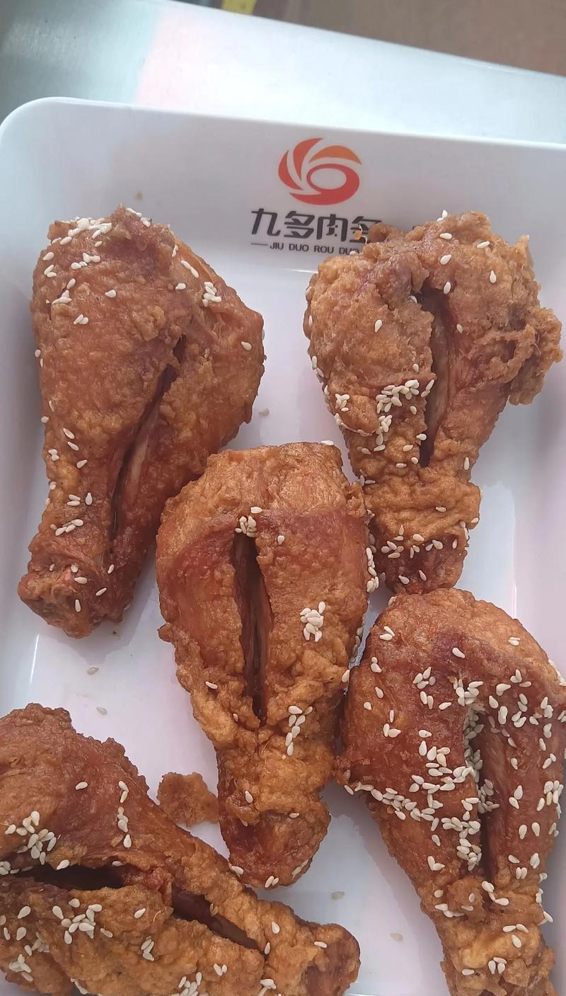 香气四溢的炸鸡腿制作大全（重现餐厅级别的炸鸡腿美味，教你如何让食欲狂飙！）-第2张图片-美味行家