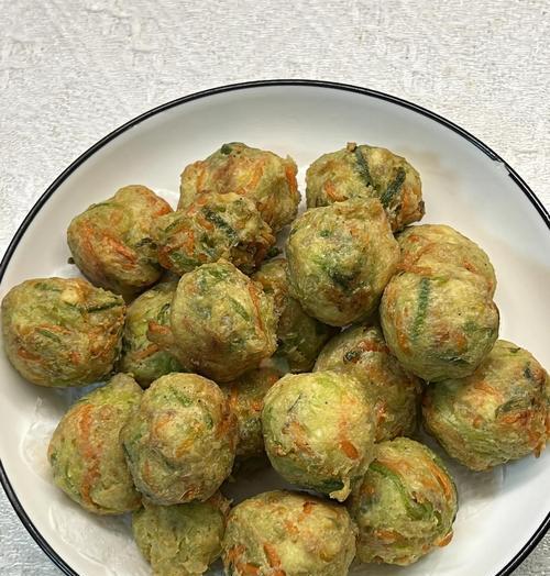 叶氏油炸丸子的制作方法（美味健康，轻松制作油炸丸子）-第1张图片-美味行家