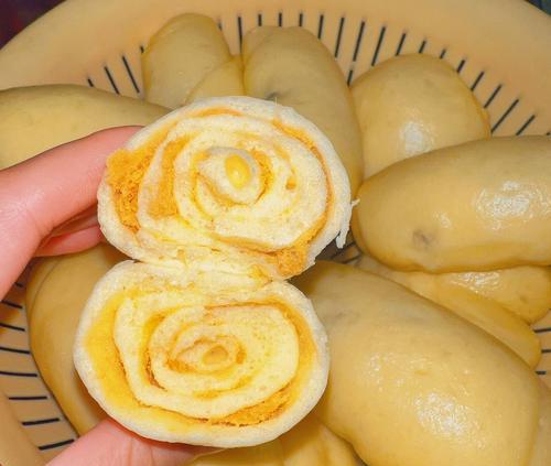 做出美味的紫菜肉松卷，让生活多一份美好（教你如何简单易学，营养又美味）-第2张图片-美味行家