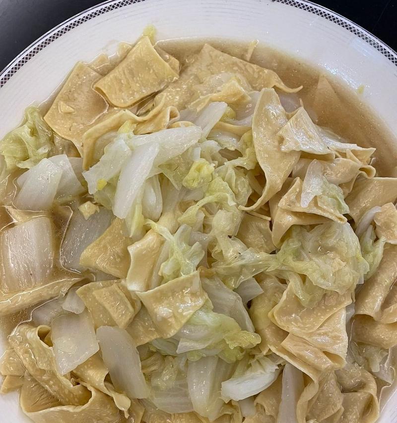 小河虾烧白菜的做法（美味又营养，让你爱上小河虾）-第2张图片-美味行家