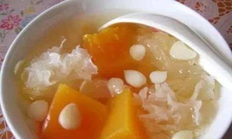 美味又健康，轻松制作银耳水果羹-第3张图片-美味行家