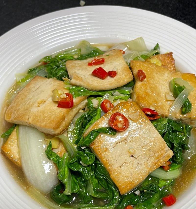 烧白菜的做法（一道营养美食，带来健康口感）-第2张图片-美味行家