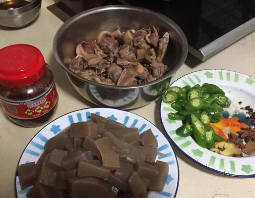 家常美食之板栗烧鸭（秋日美食）-第3张图片-美味行家