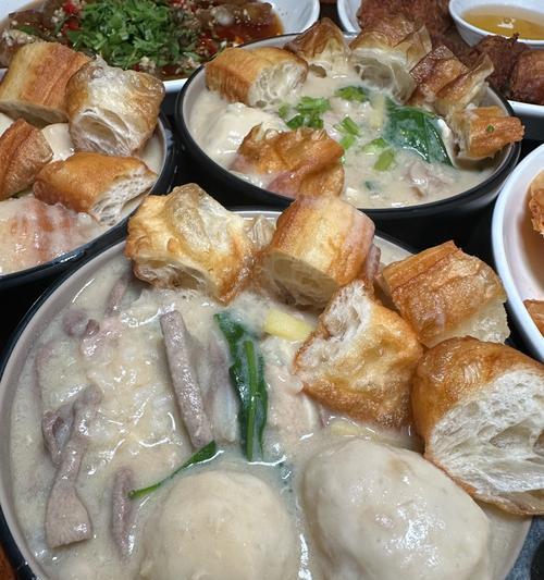 美味营养的猪肝瘦肉生肠粥（健康早餐首选，营养均衡口感绝佳）-第1张图片-美味行家
