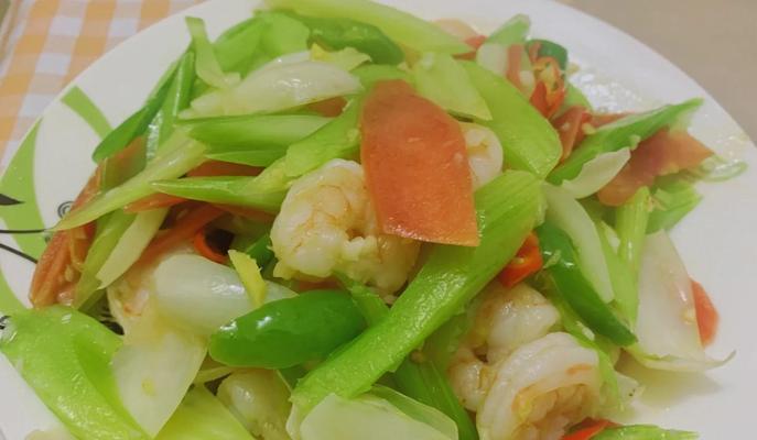 虾仁炝香芹的制作方法（用虾仁和香料让芹菜更加美味）-第2张图片-美味行家
