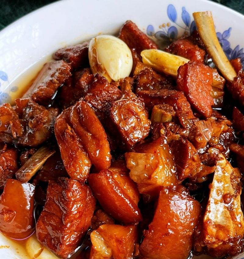 烧肉炒荷兰豆的美味做法（让荷兰豆焕发出诱人的颜色和香气，味道鲜美的秘诀！）-第2张图片-美味行家