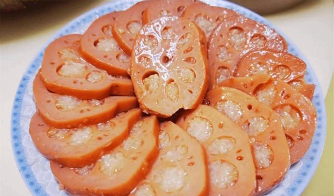 枣香糯米藕的做法——家庭美食的好选择（用糯米和枣子，做一道甜香软糯的美食）-第3张图片-美味行家