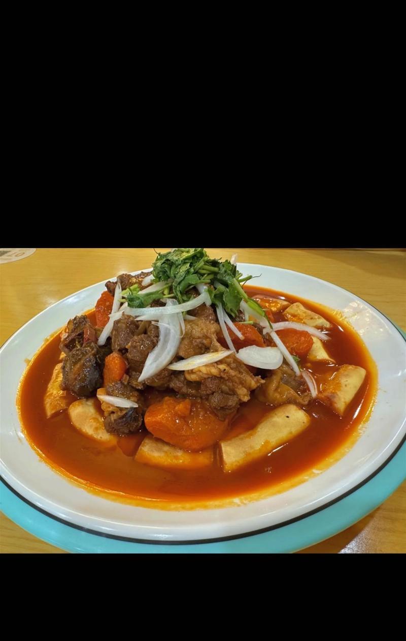 如何制作地道的新疆美食馕包肉（传统制作方法和口感体验）-第2张图片-美味行家