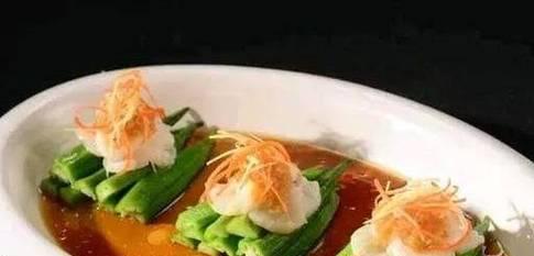 家常美食（虾仁炒秋葵）-第1张图片-美味行家