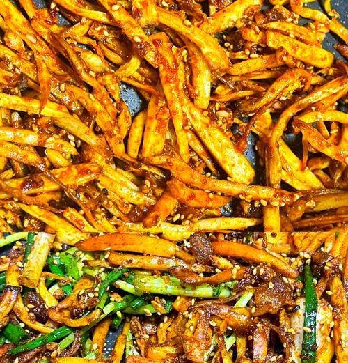 香葱木耳杏鲍菇的做法（家庭美食）-第3张图片-美味行家