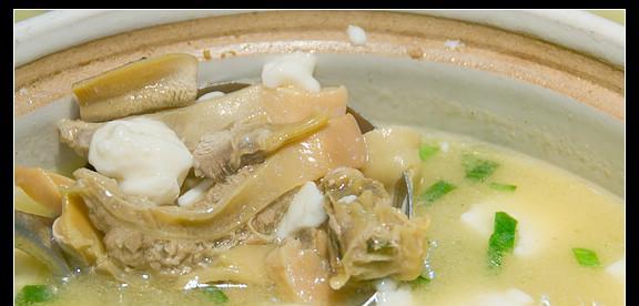一起来学做玉米蚌肉汤（家常美食，营养丰富）-第2张图片-美味行家