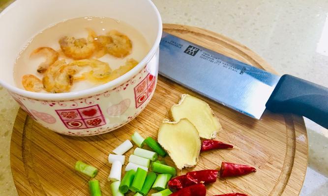 家常美味（细腻口感，营养丰富，暖胃解饿）-第1张图片-美味行家