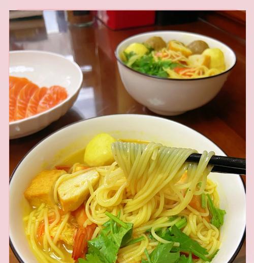 学做美味西红柿鱼丸汤面（自家做汤底，口感浓郁；独特搭配，营养美味）-第2张图片-美味行家